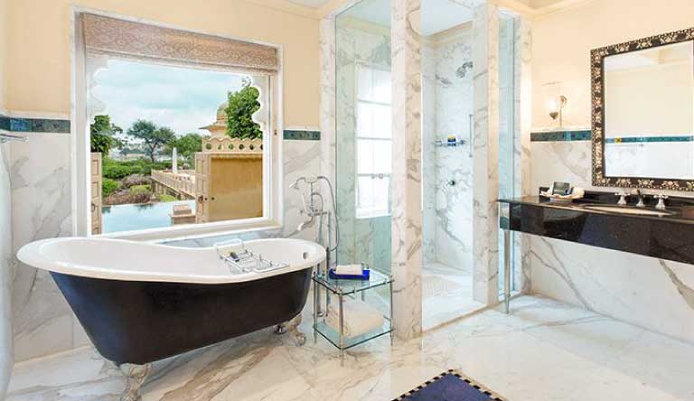 The-Oberoi-Udaivilas-Udaipur-Premier-Room-with-Semi-Pvt-Pool-Bathroom