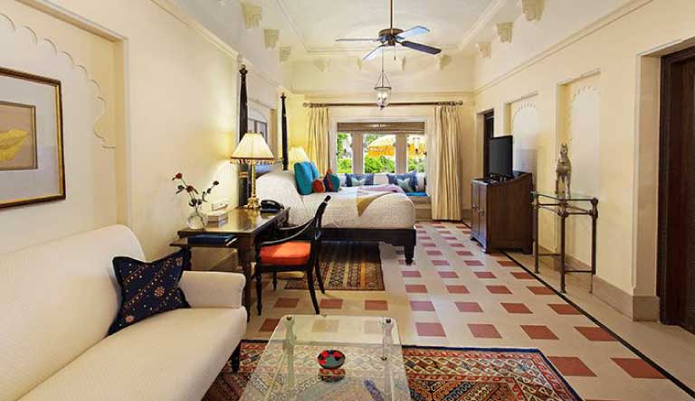The-Oberoi-Udaivilas-Udaipur-Premier-Room-with-Semi-Pvt-Pool