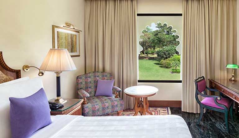 Trident-Udaipur-Deluxe-Garden-View-Room