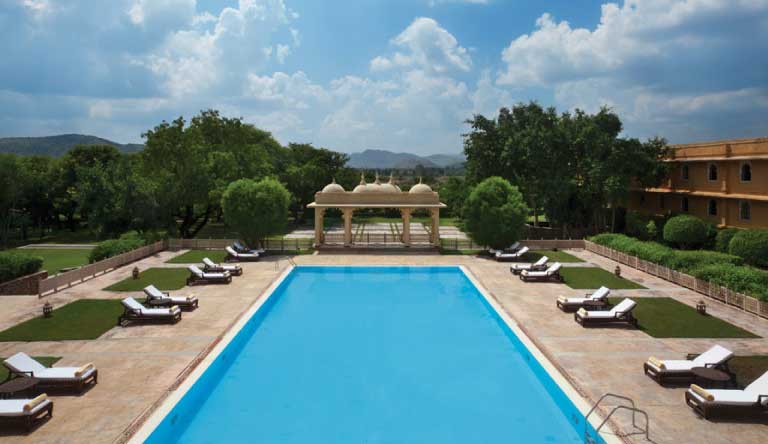 Trident-Udaipur-Swimming-Pool