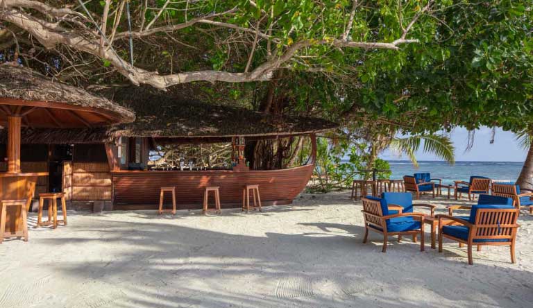 Adaaran-Prestige-Vadoo-Bar