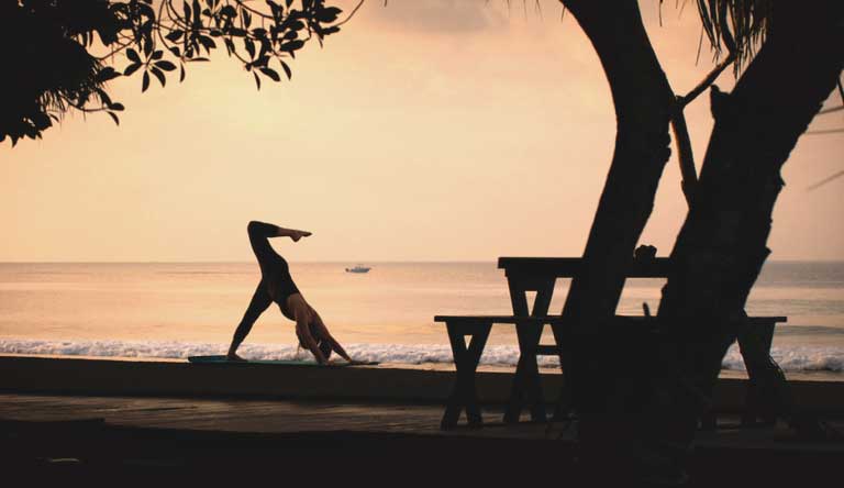 Adaaran-Select-Hudhuranfushi-Yoga