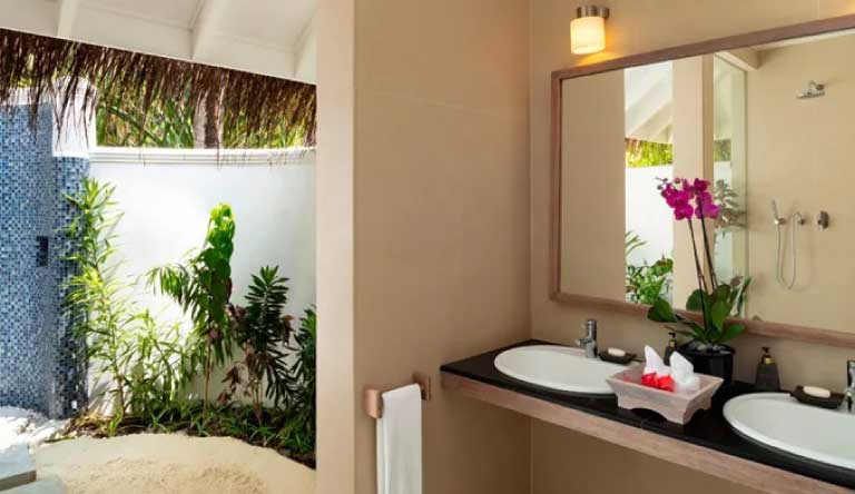 Anantara-Dhigu-Resort-Spa-2Bedroom-Family-Villa4