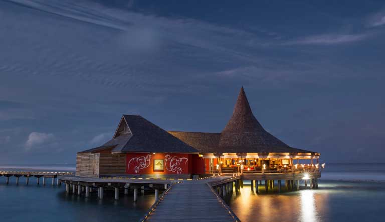 Anantara-Veli-Resort-and-Spa-Restaurant1