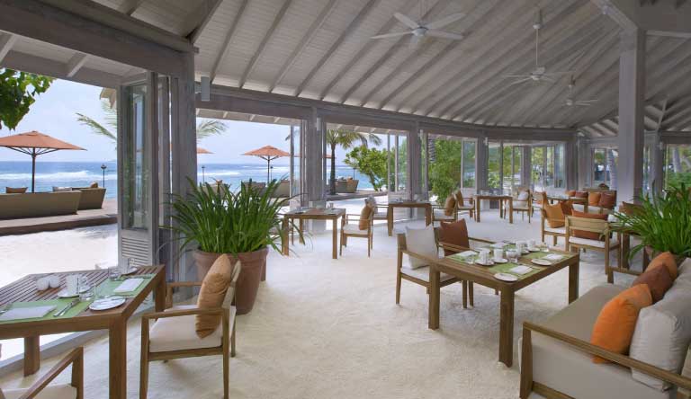 Anantara-Veli-Resort-and-Spa-Restaurant2
