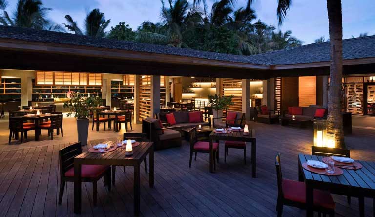 Anantara-Veli-Resort-and-Spa-Restaurant4