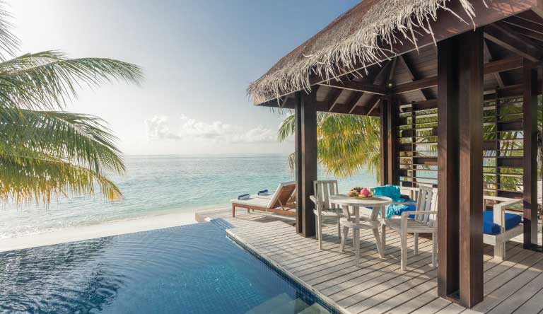 Bandos-Maldives-Beach-Pool-Villa3