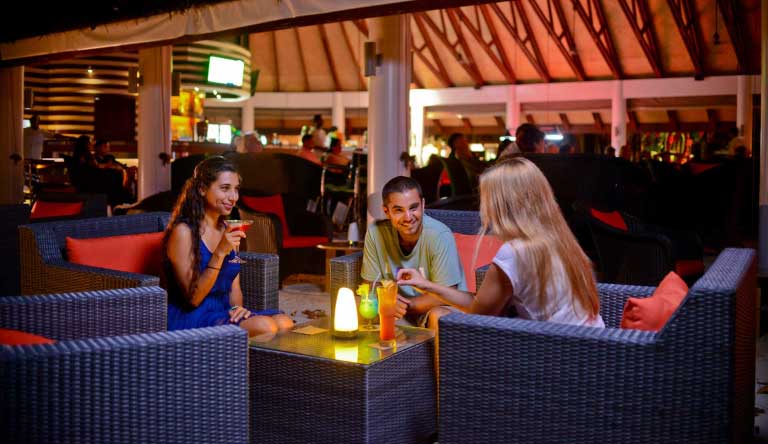 Bandos-Maldives-Restaurant3