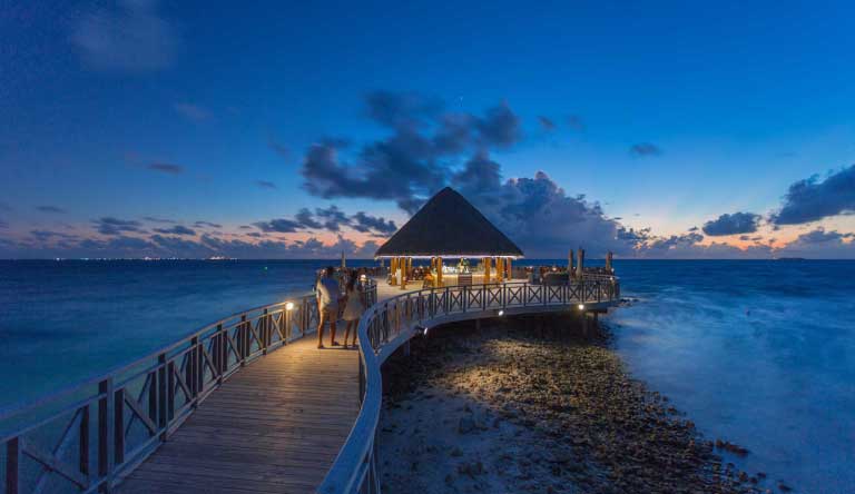 Bandos-Maldives-Restaurant4