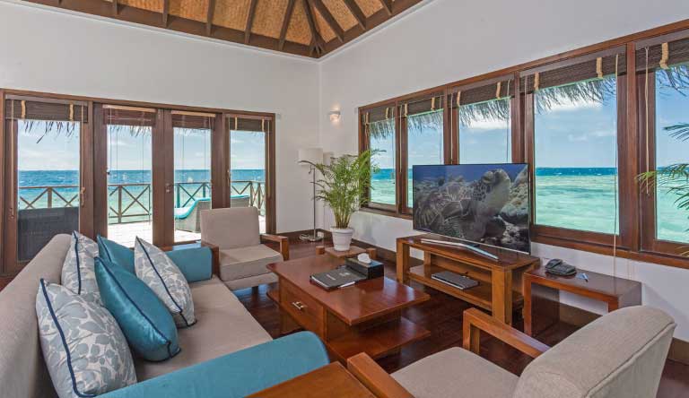 Bandos-Maldives-Water-Villa2