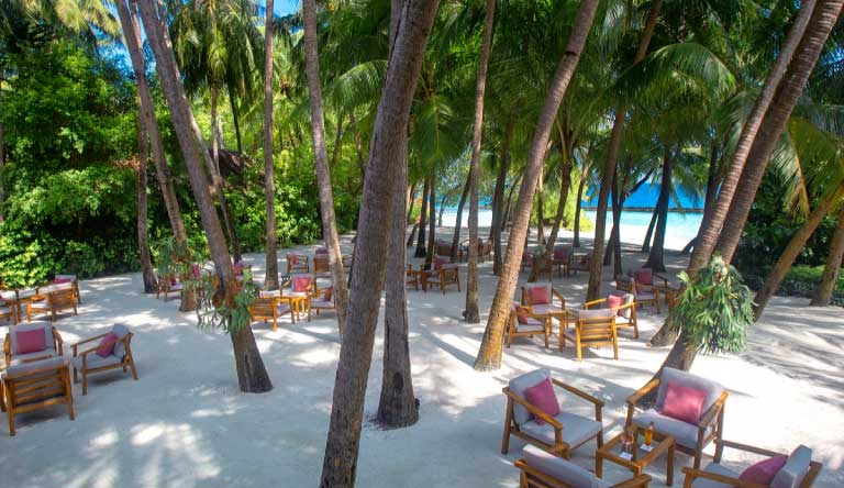 Baros-Maldives-Restaurant1