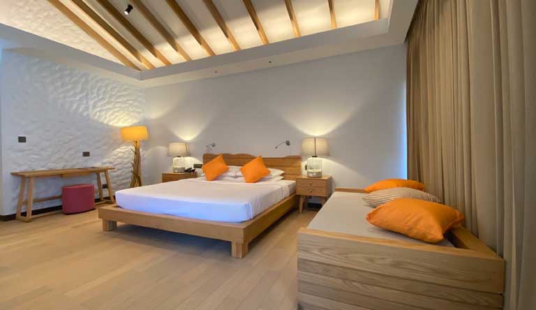 Cinnamon-Dhonveli-Maldives-Beach-Bungalow1