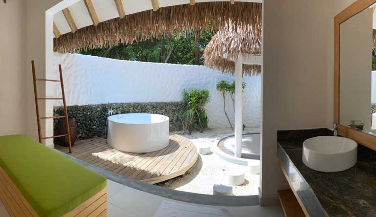 Cinnamon-Dhonveli-Maldives-Junior-Beach-Suite1