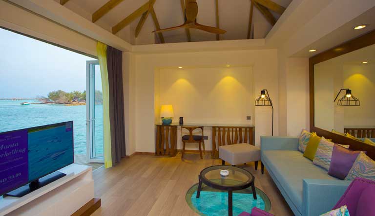 Cinnamon-Dhonveli-Maldives-Over-Water-Suite