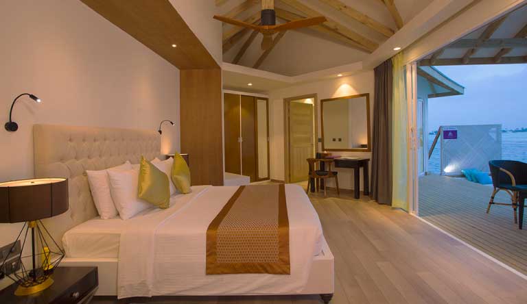 Cinnamon-Dhonveli-Maldives-Over-Water-Suite1