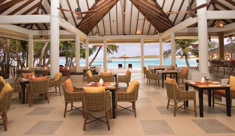 Cinnamon-Dhonveli-Maldives-Restaurant-Koimala