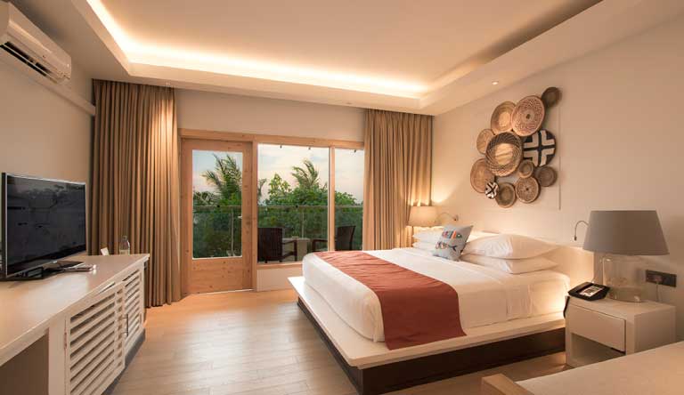Cinnamon-Dhonveli-Maldives-Superior-Room-Ocean-View