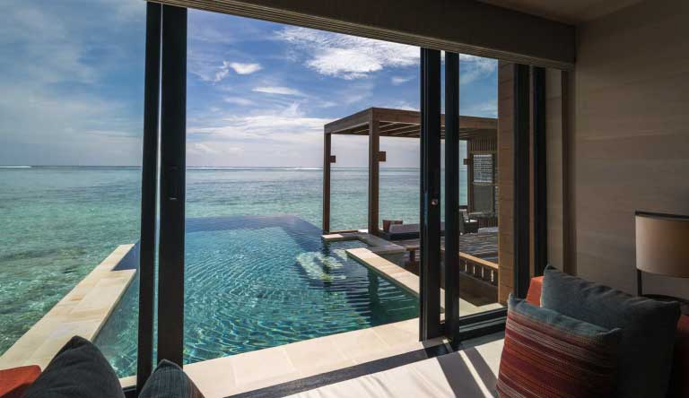 Four-Seasons-Resort-Kuda-Huraa-Sunset-Water-Villa-with-Pool1