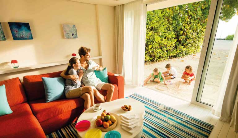 Holiday-Inn-Resort-Kandooma-Two-Bedroom-Family-Beach-House-2