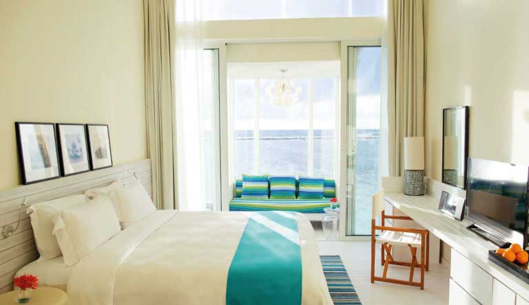 Holiday-Inn-Resort-Kandooma-Two-Bedroom-Overwater-Pavilion-1