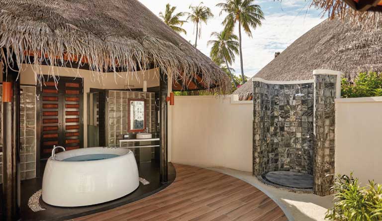 Irufushi-Beach-and-Spa-Deluxe-Beach-Villa2