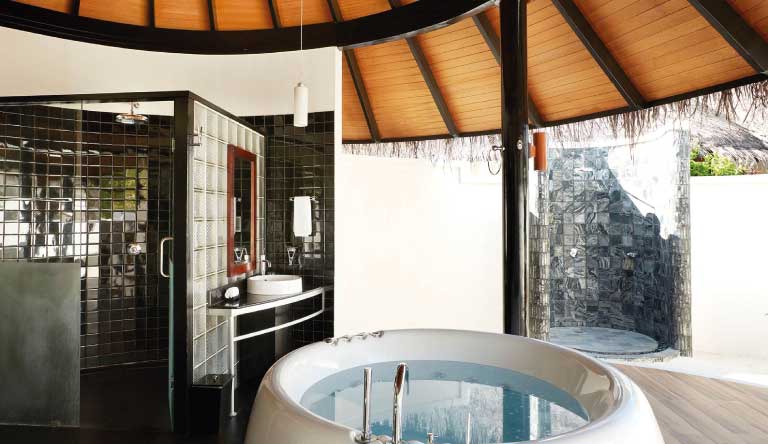 Irufushi-Beach-and-Spa-Deluxe-Beach-Villa5