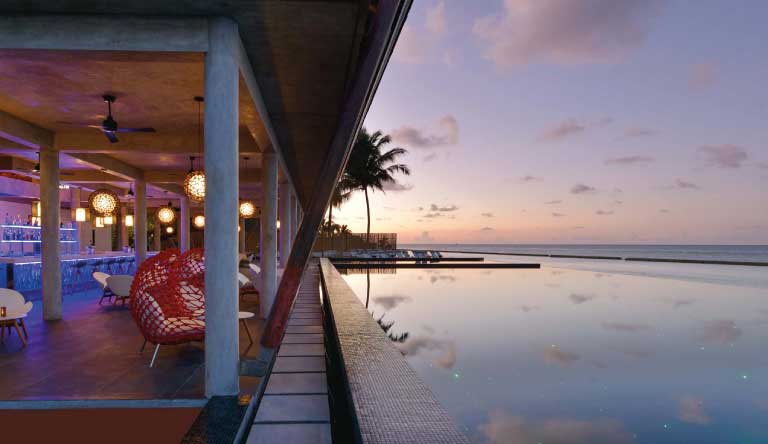 Kuramathi-Island-Resort-Restaurant