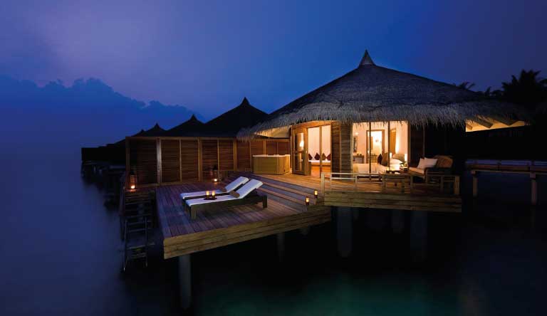 Kuramathi-Island-Resort-Water-Villa