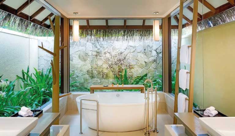 Sheraton-Maldives-Full-Moon-Resort-and-Spa-Ocean-Pool-Villa-Bathroom