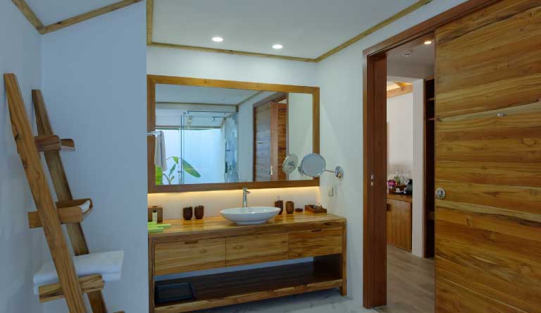 Sun-Island-Resort-and-Spa-Beach-Pool-Villa-Washroom