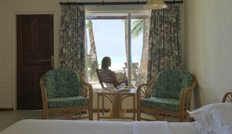 Sun-Island-Resort-and-Spa-Standard-Beach-Bungalow1