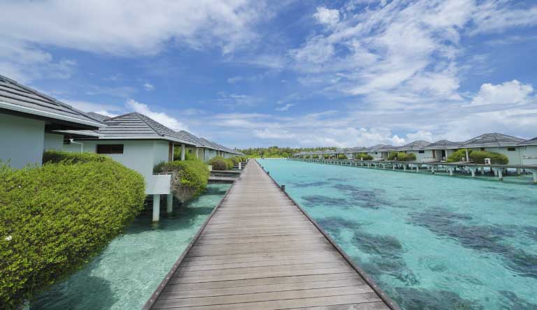 Sun-Island-Resort-and-Spa-Water-Bungalow2