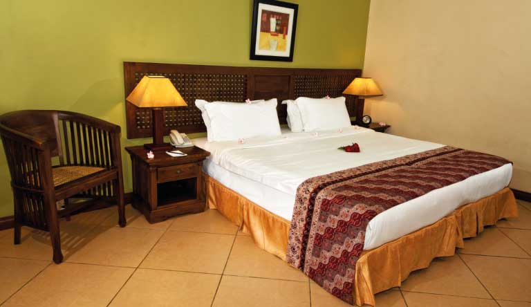 Aanari-Hotel-and-Spa-Club-Room