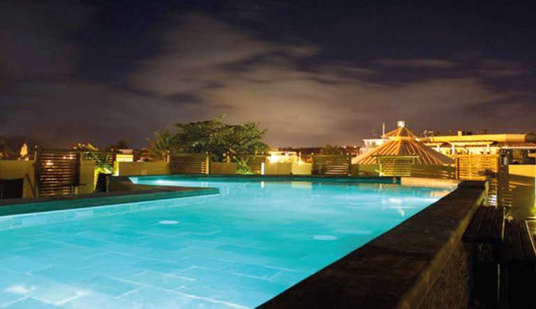 Aanari-Hotel-and-Spa-Pool1