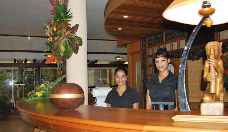 Aanari-Hotel-and-Spa-Reception1