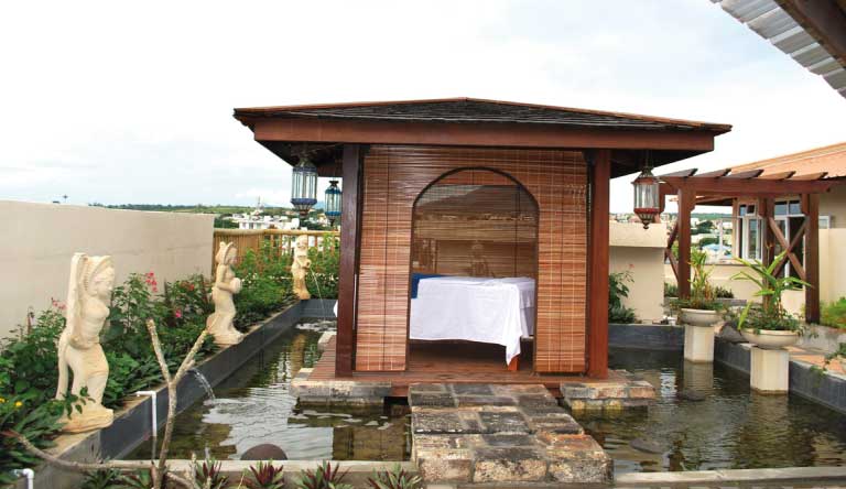 Aanari-Hotel-and-Spa-Spa1