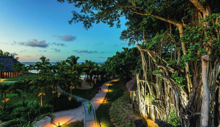 Canonnier-Beachcomber-Golf-Resort-and-Spa-Aerial-View1