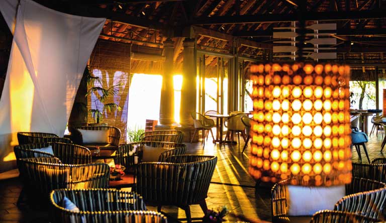 Canonnier-Beachcomber-Golf-Resort-and-Spa-Restaurant5