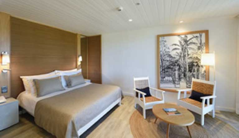 Canonnier-Beachcomber-Golf-Resort-and-Spa-Standard-Room