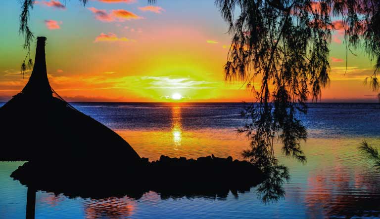 Canonnier-Beachcomber-Golf-Resort-and-Spa-Sunset-view-from-the-Beach