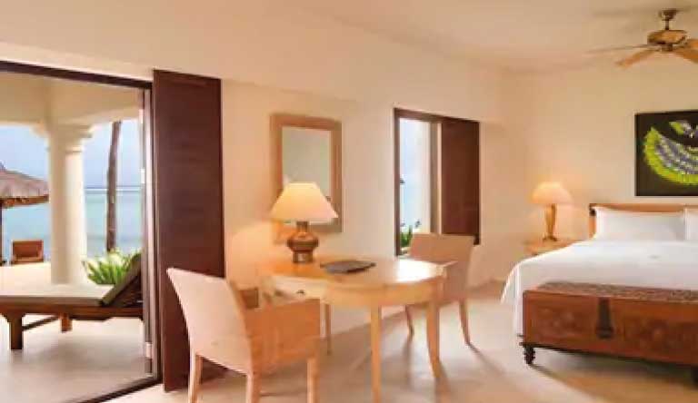 Hilton-Mauritius-Resort-and-Spa-Beach-Front-Junior-Suite