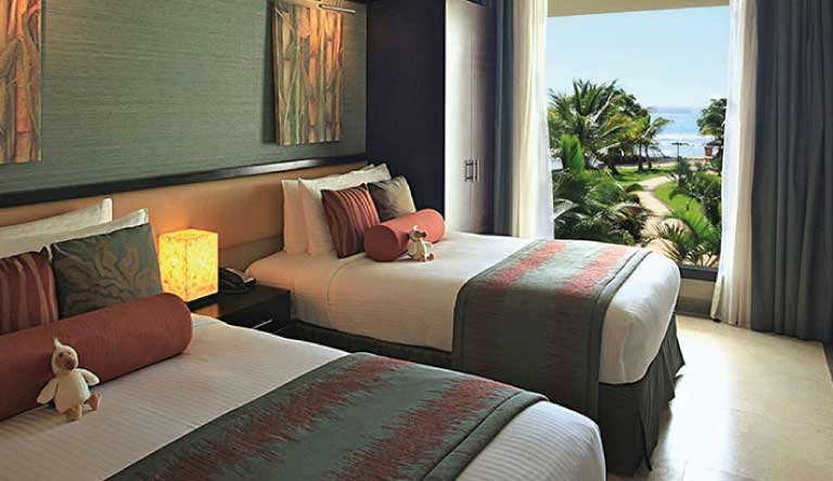 Inter-Continental-Mauritius-Family-Ocean-View-Room