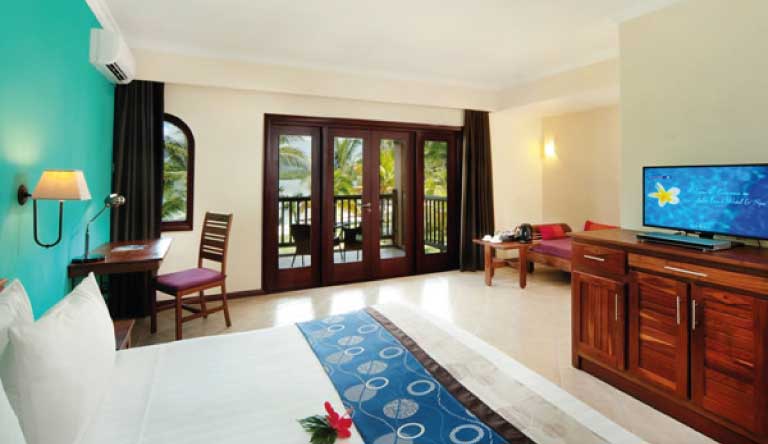 Jalsa-Beach-Hotel-and-Spa-Deluxe-Room1