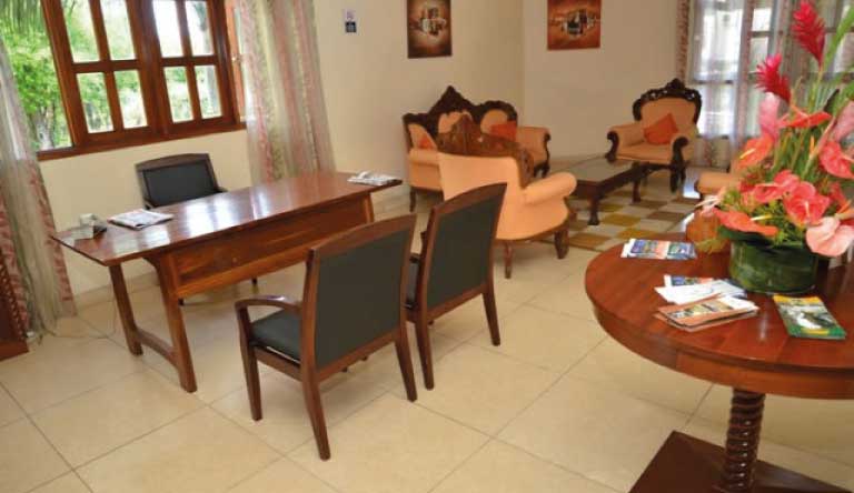 Le-Palmiste-Resort-&-Spa-Mauritius-Lobby1