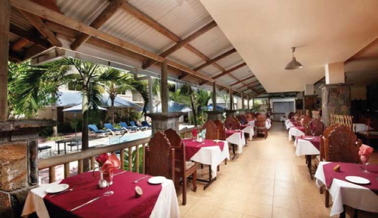 Le-Palmiste-Resort-&-Spa-Mauritius-Restaurant