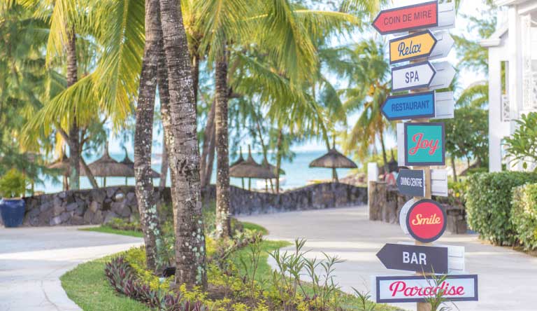 Seaview-Calodyne-Lifestyle-Resort-Exterior