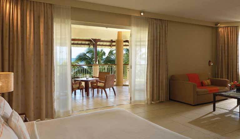 Victoria-Beachcomber-Resort-and-Spa-Family-Apartment