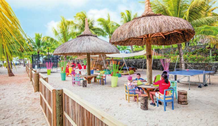 Victoria-Beachcomber-Resort-and-Spa-Kids-Club1