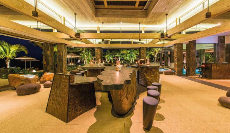 Westin-Turtle-Bay-Resort-and-Spa-Bar-Lounge