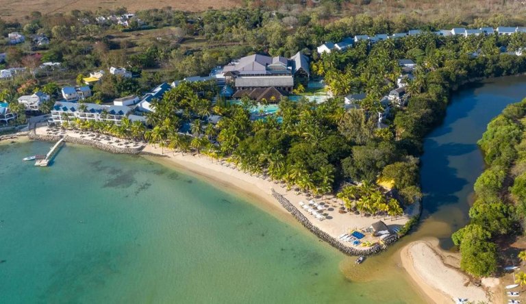 The Ravenala Attitude Hotel